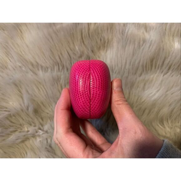 Lilly Pulitzer faux croc hard eyeglass/sunglass case - Picture 6 of 7